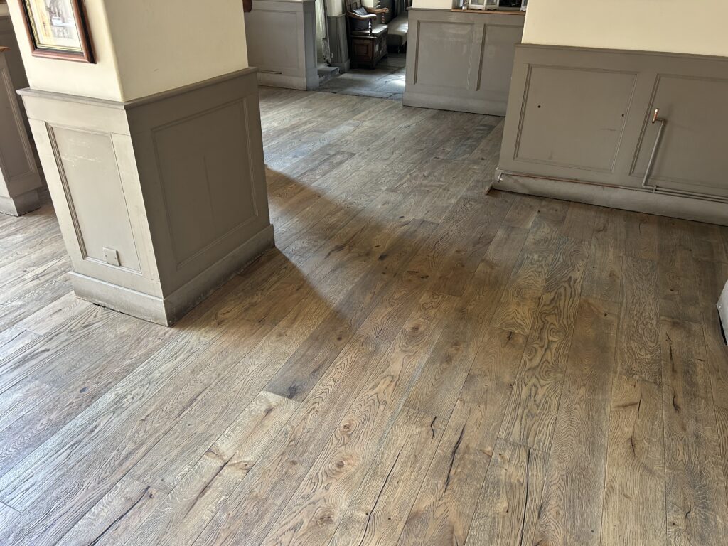 Solid wood floor 3